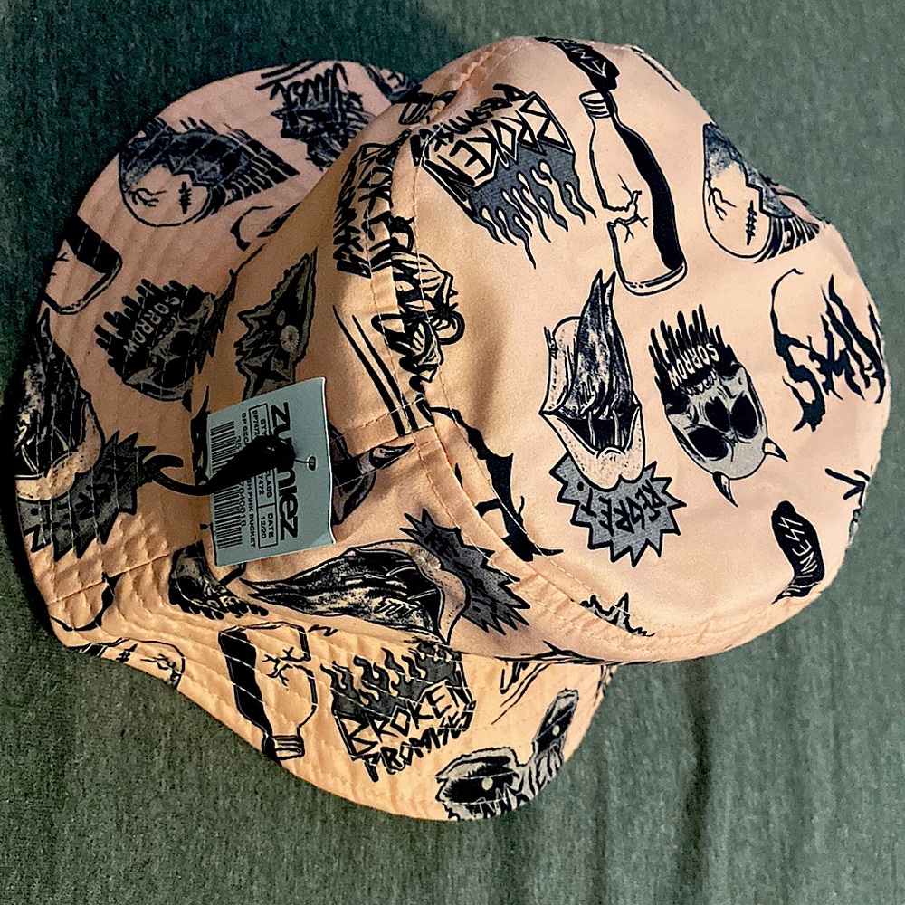 Item :Bucket Hat, Brand : Broken Promises from Zumiez Color : Crush Pink